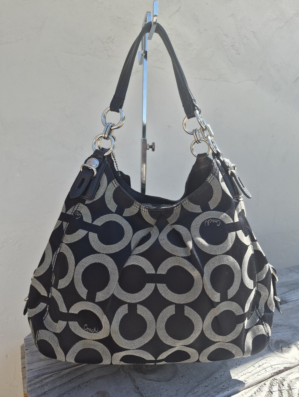 Coach Vintage Madison Op Art Maggie Shoulder Bag - Picture 10 of 16